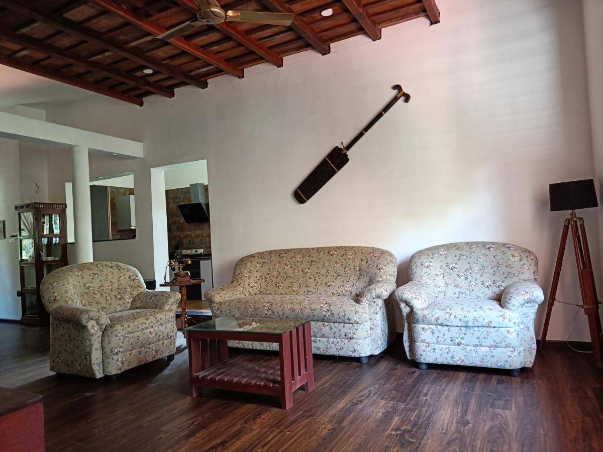 Anandam Stays - Premium 3Bhk Plush Homestay, Vaikom Near Kumarakom Eksteriør billede